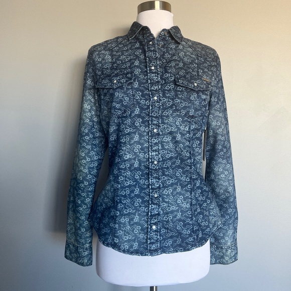 GUESS Lalima Blue Denim Printed Floral Flower Faux Pearls Casual Shirt Top RARE - Picture 3 of 11